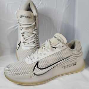 Nike Court Air Zoom Vapor Pro 2 Women's 9.5  Tennis Shoes DR6192-100